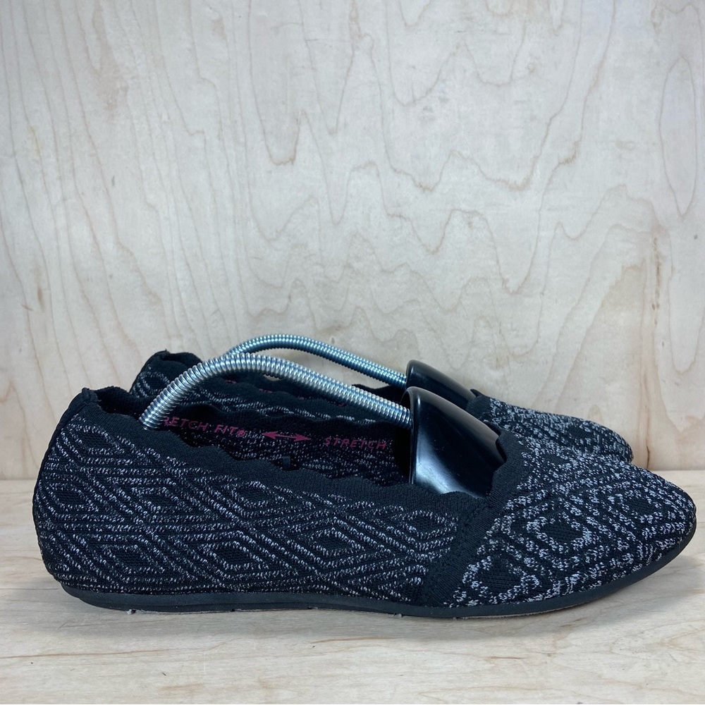 Skechers Comfort Cleo 2.0 Black Slip On Memory Foam Flats Women’s Size 9